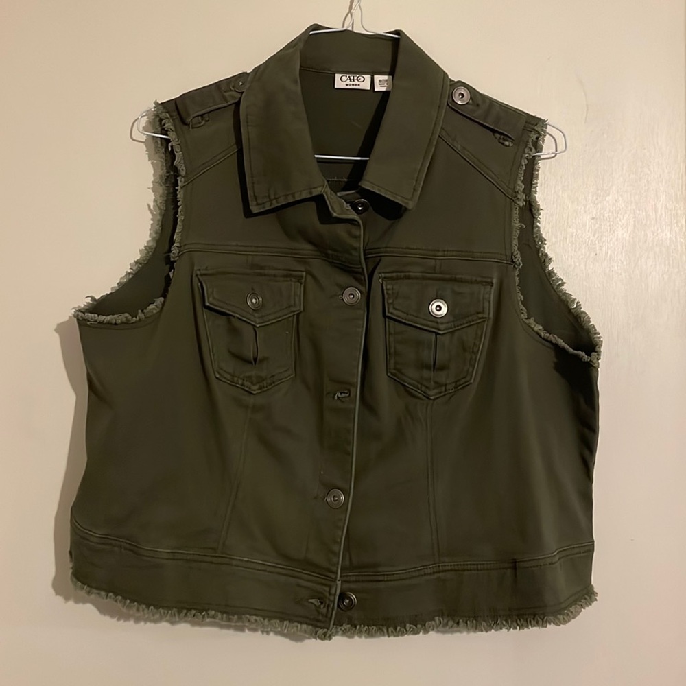 Women green vest
